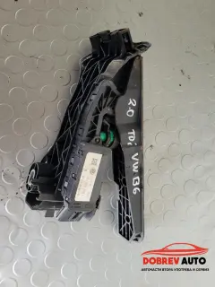 Педал за газ за VW Passat B6 2.0 TDI BKP Sedan